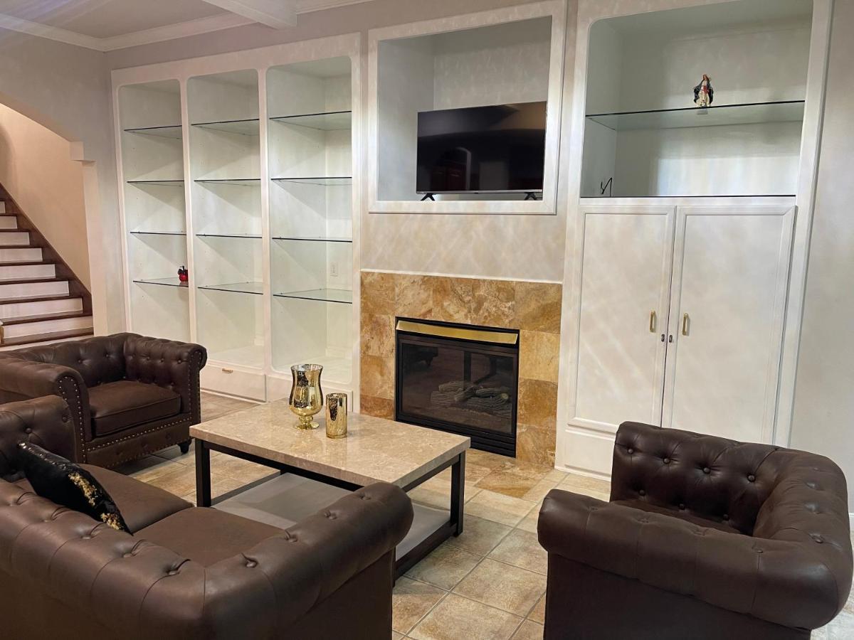 Insperit Home At Galleria With Heated Pool Spa 休斯敦 外观 照片