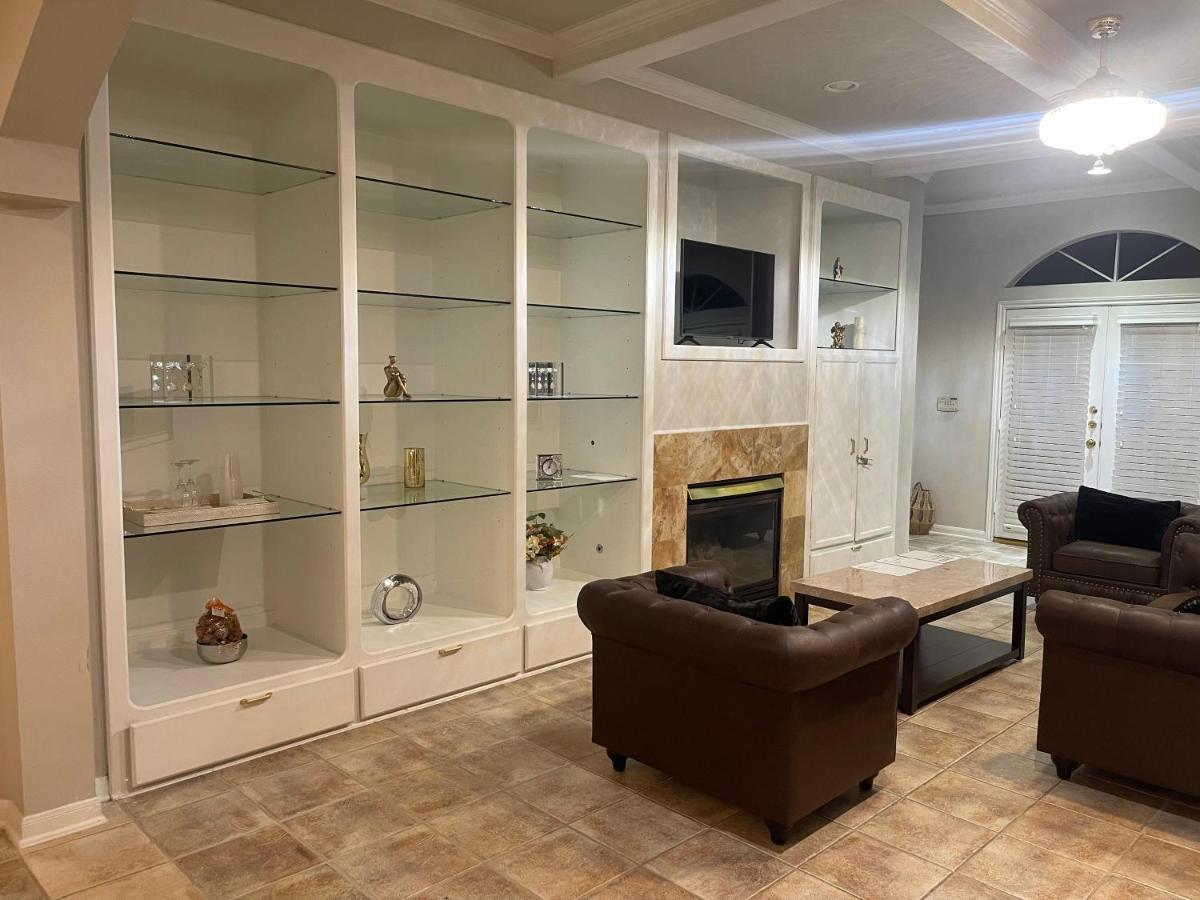 Insperit Home At Galleria With Heated Pool Spa 休斯敦 外观 照片