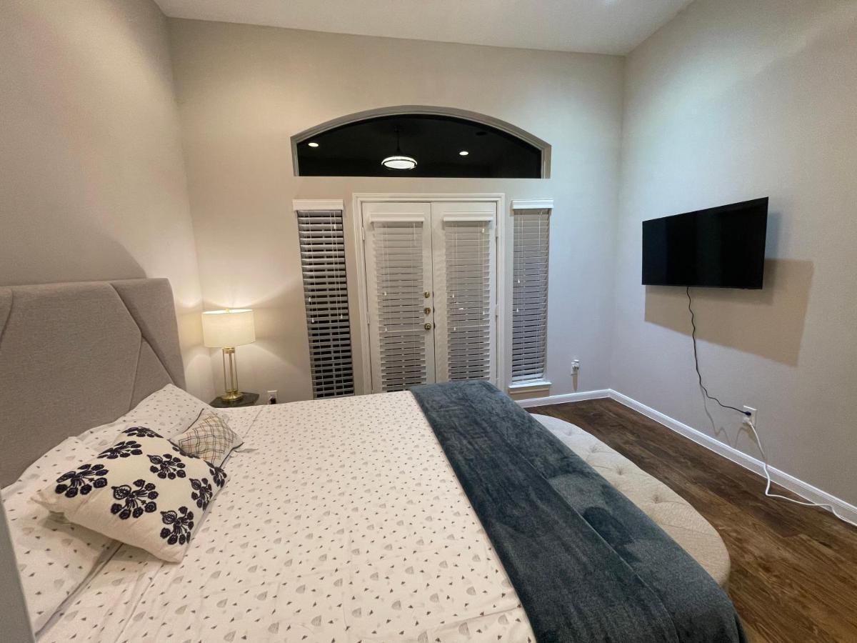 Insperit Home At Galleria With Heated Pool Spa 休斯敦 外观 照片