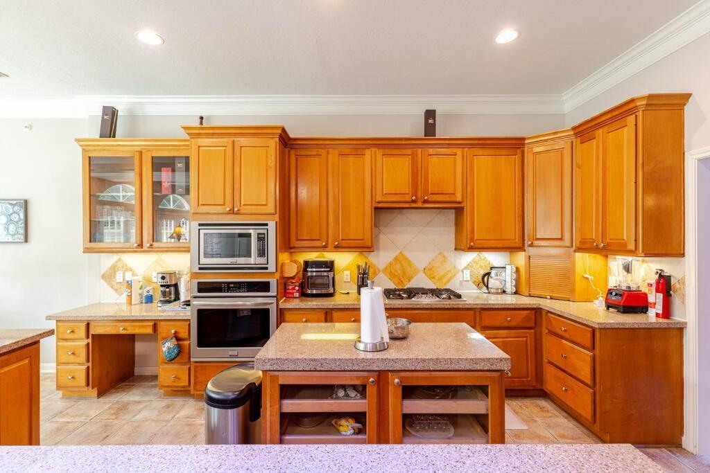 Insperit Home At Galleria With Heated Pool Spa 休斯敦 外观 照片