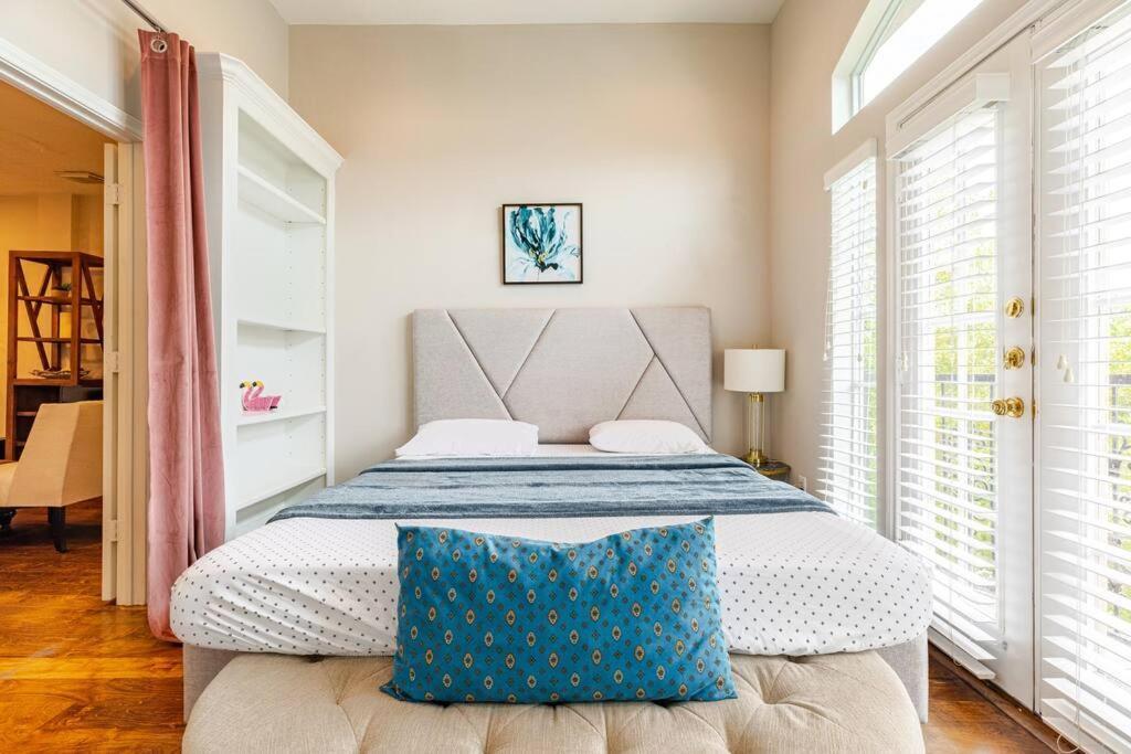 Insperit Home At Galleria With Heated Pool Spa 休斯敦 外观 照片